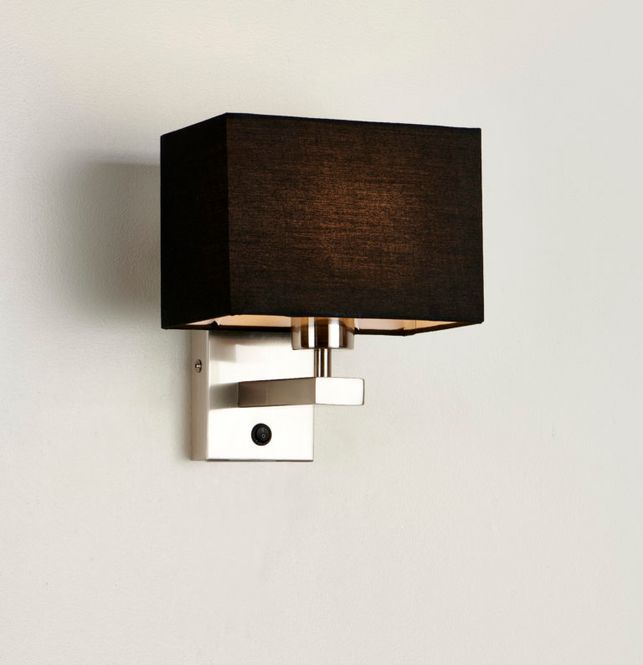 Hovedbilde Vegglampe Saga sort/stål E27