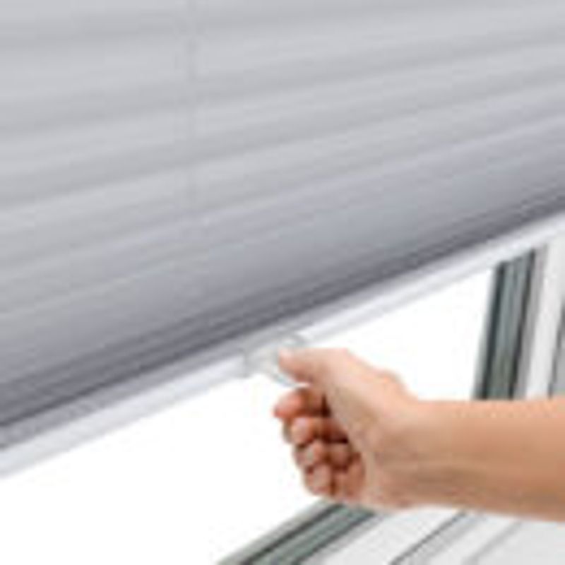 Rullgardin/Plissegardin Hvit 130x160 cm. Lysdempende
