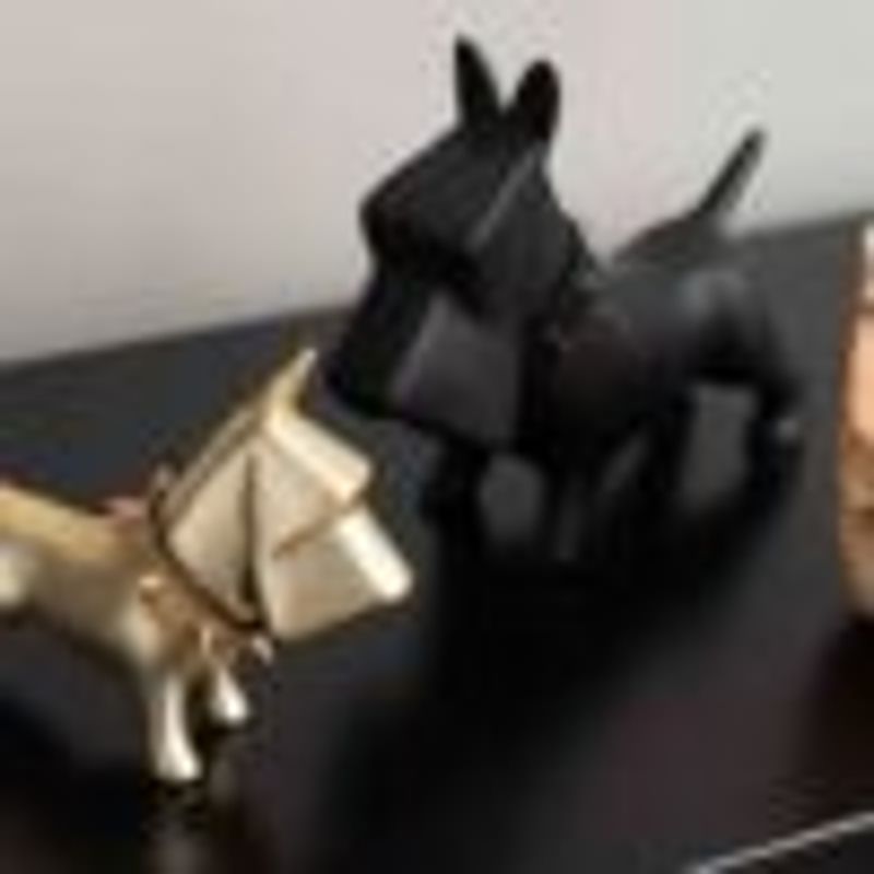 Hund keramikk Sort liten 4x5x12 cm