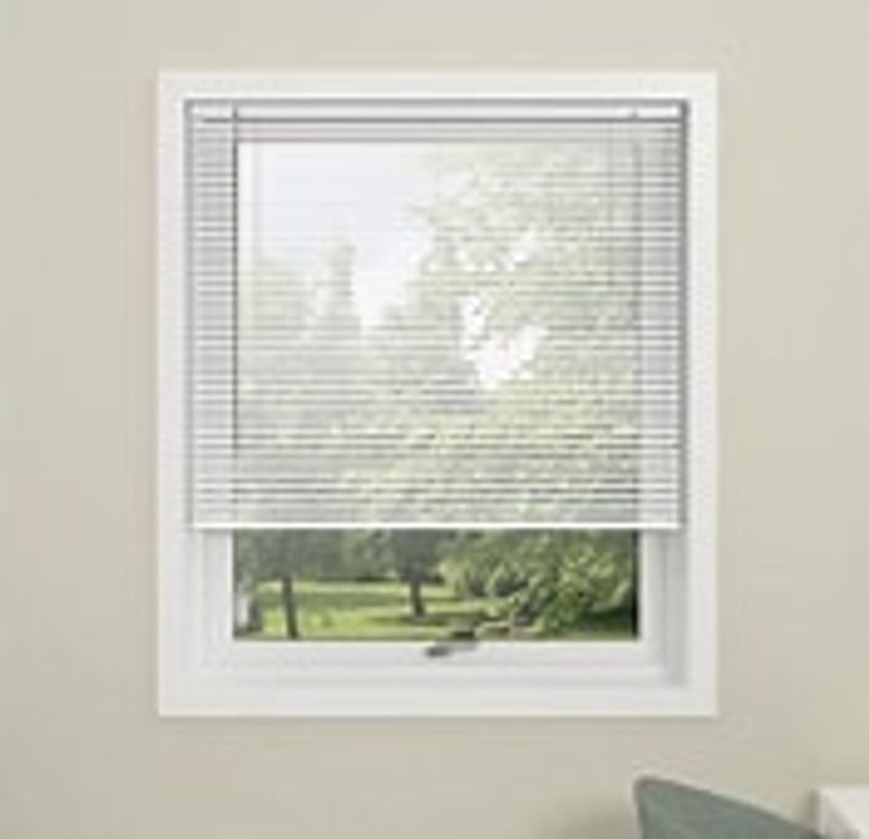 Alu persienne Hvit 130x160 25 mm